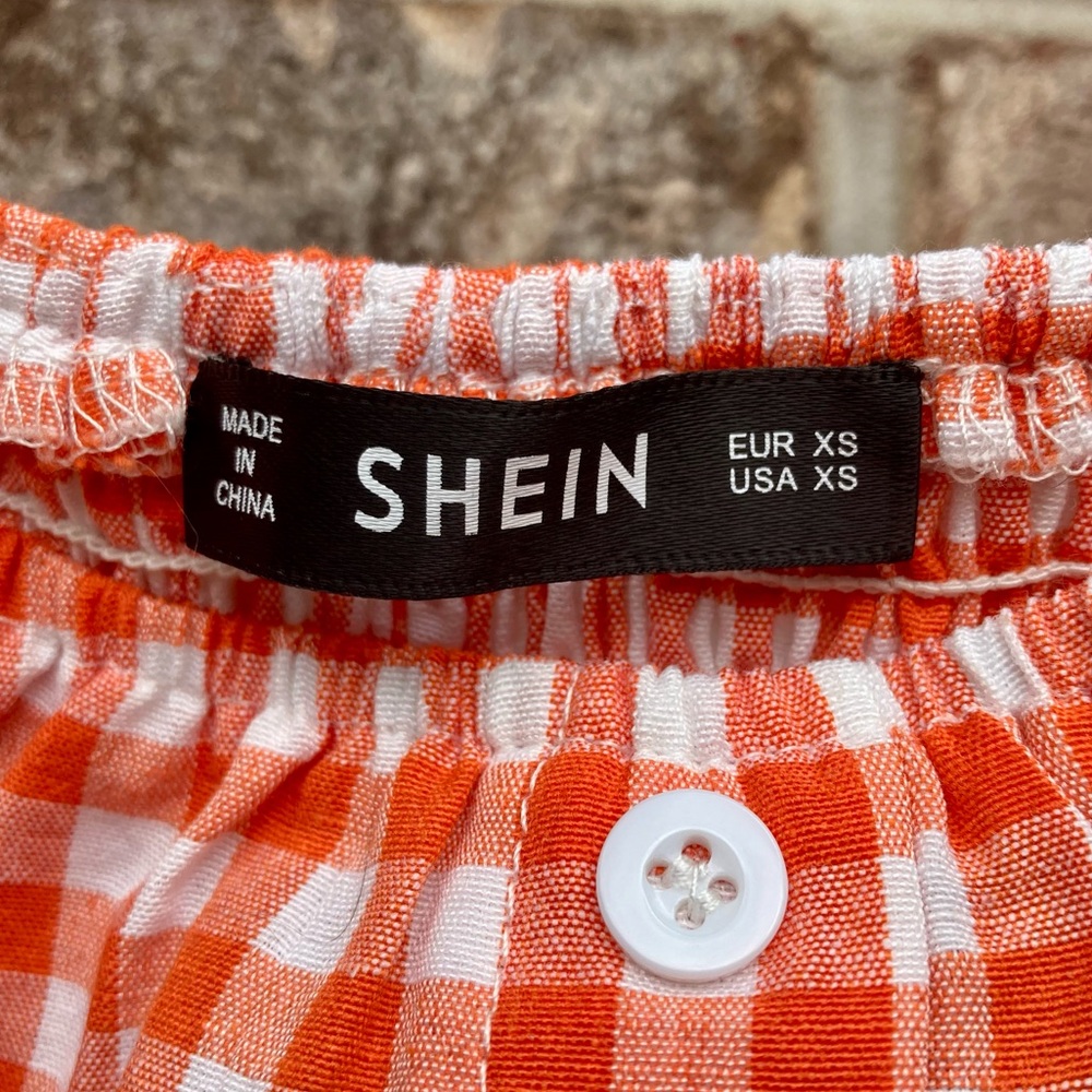 Cropped Gingham Peasant Picnic Top - Picture 4 of 4